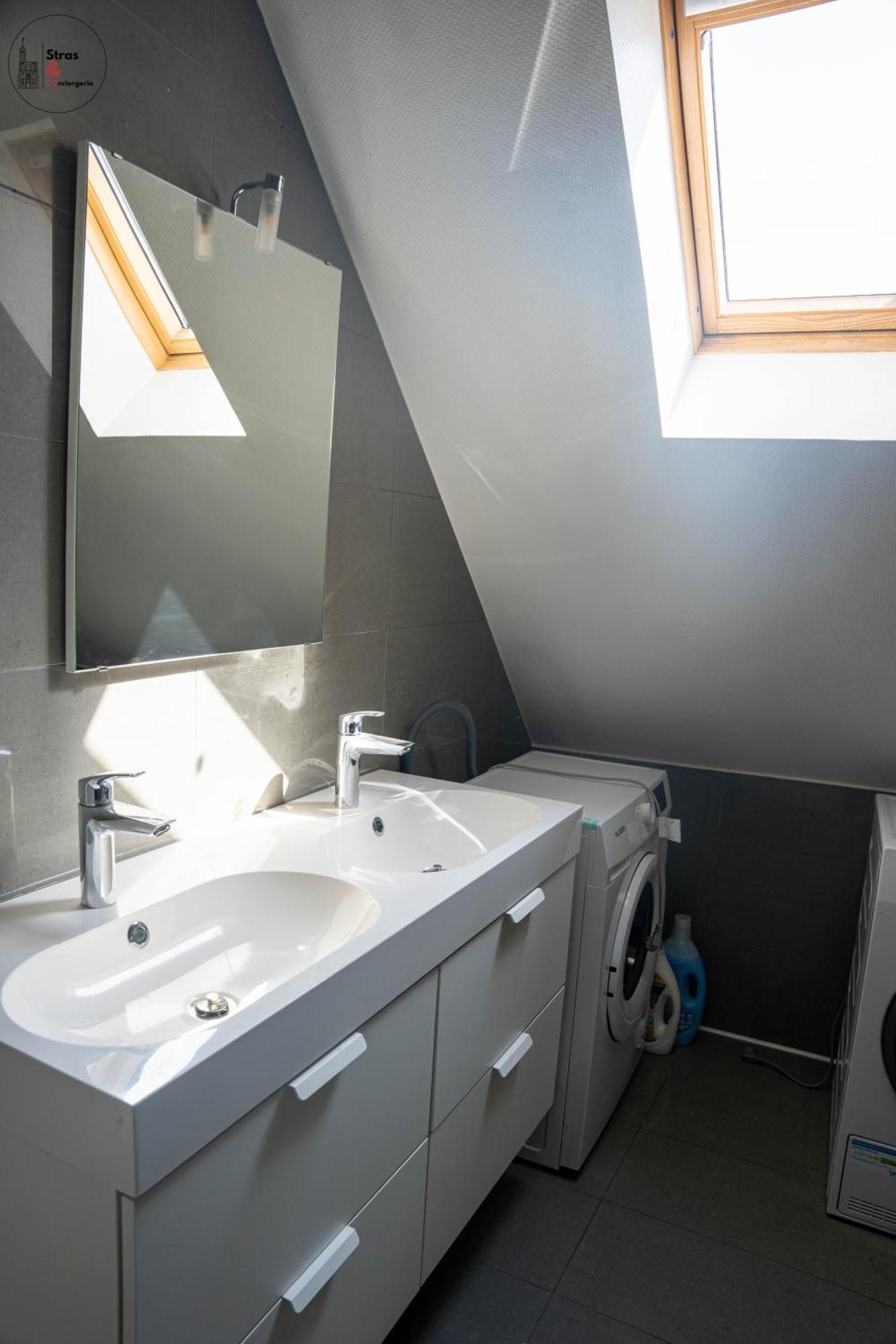 Appartement Spacieux Neudorf, Strasbourg Exteriör bild