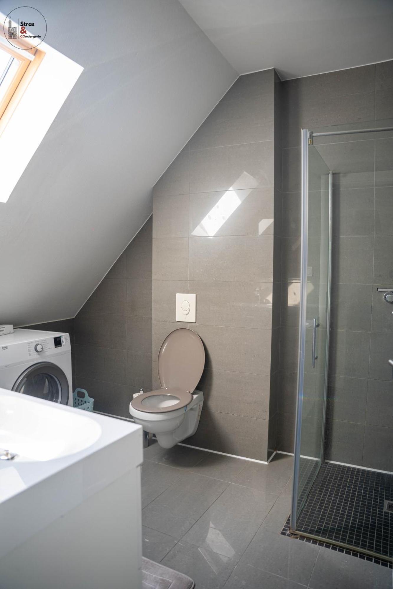 Appartement Spacieux Neudorf, Strasbourg Exteriör bild
